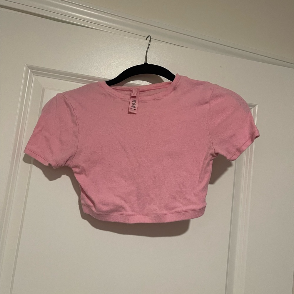 Skims Logo Pointelle bubblegum pink crop top short sleeve tee T shirt small